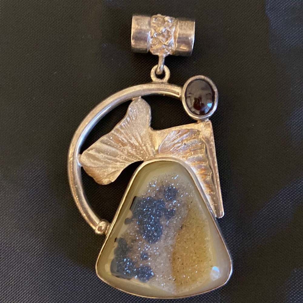 Beautiful Vintage Sterling Silver Angel with Golden Stone Druzy and Amber Stone